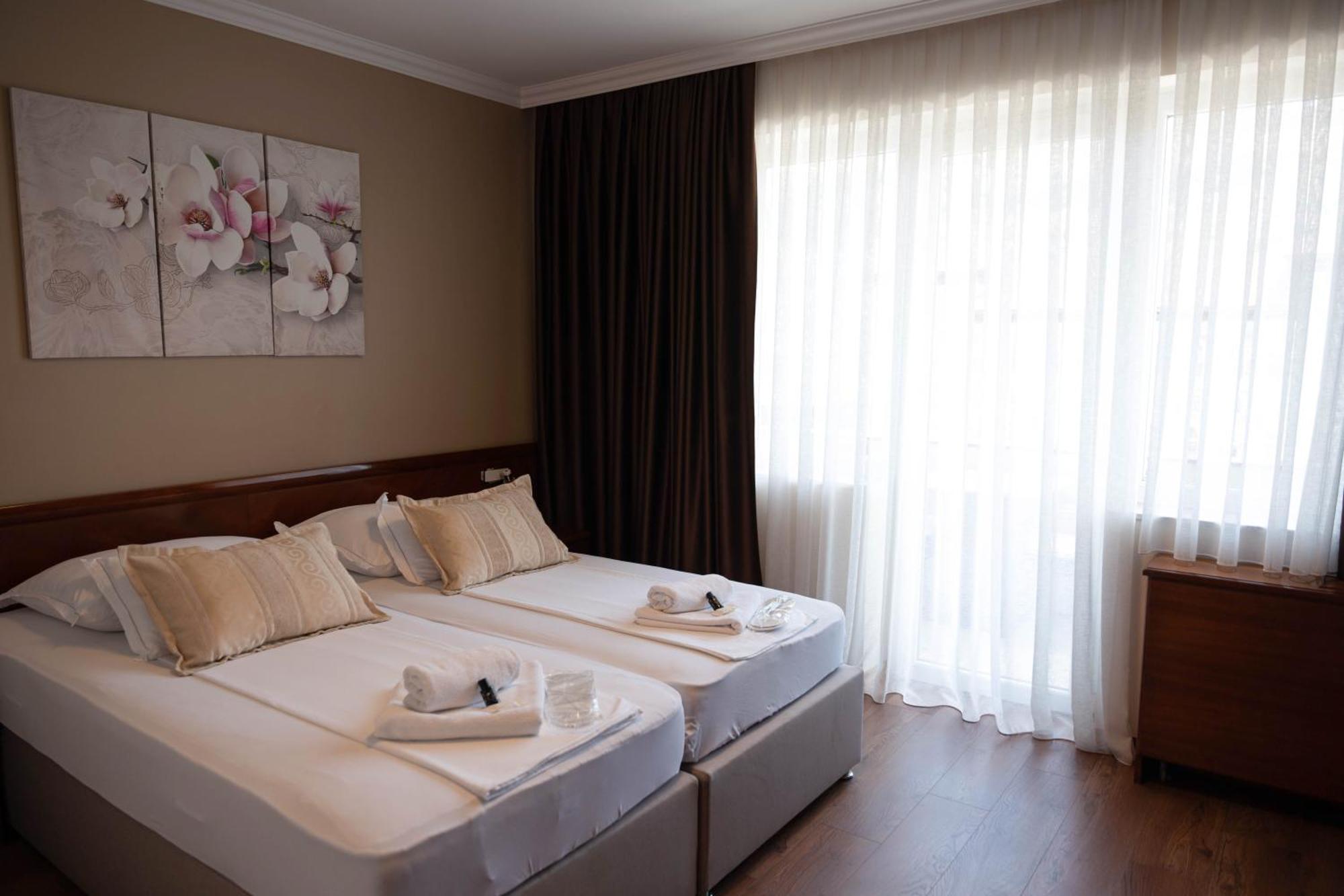 Twin Room with View